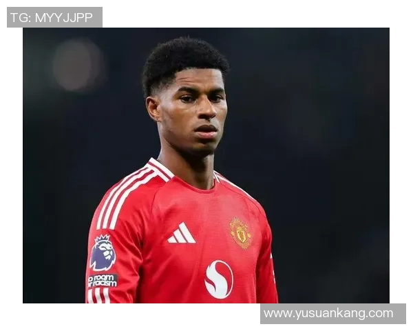 媒体:德容因个人私事缺席练习;拉什福德乘私家飞机今晚回归 媒体:德容因个人私事缺席练习;拉什福德乘私家飞机今晚回归